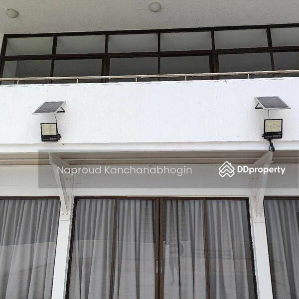 For Sale - Jomtien Beach Paradise Condo, Chon Buri