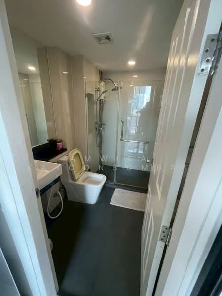 Chateau in Town Sukhumvit 64, Bangkok, 17 Soi Sukhumvit 64/1, Bang Chak, Phra Khanong, Bangkok, 1 Bedroom, 30 sqm, Condo For Rent, by Amwika Karoonsombat, 60187871 - DDproperty.com