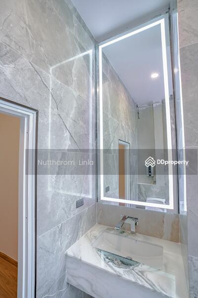 For Sale - 3-Br House near BTS Ekkamai (1020131), Bangkok