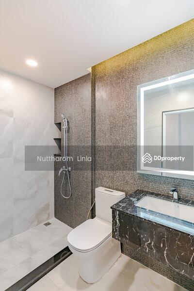For Sale - 3-Br House near BTS Ekkamai (1020131), Bangkok