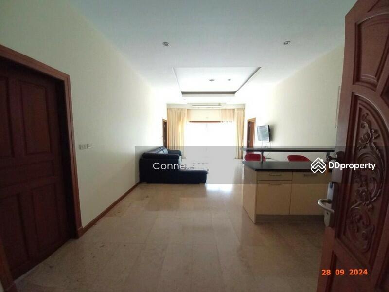 For Sale - Emerald Palace condominiums, Chon Buri