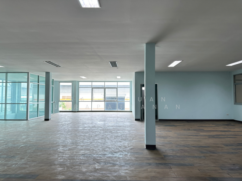 ขาย โรงงานผลิตเครื่องสำอางค์ 4,050 ตร.ม. 4 ไร่ บางพลี สมุทรปราการ, สมุทรปราการ, บางพลีใหญ่, บางพลี, สมุทรปราการ, 4,050 ตร.ม., โกดัง-โรงงาน ขาย, โดย Saengduan Jirapattanan, 60188533 - DDproperty.com