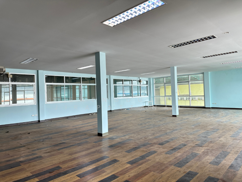 ขาย โรงงานผลิตเครื่องสำอางค์ 4,050 ตร.ม. 4 ไร่ บางพลี สมุทรปราการ, Samut Prakan, Bangphli Yai, Bang Plee, Samut Prakan, , 4,050 sqm, Warehouse/Factory For Sale, by Saengduan Jirapattanan, 60188533 - DDproperty.com