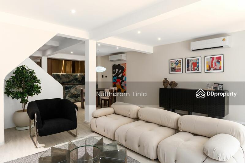 ขาย - 3-Br House near BTS Surasak (2069559), กรุงเทพ
