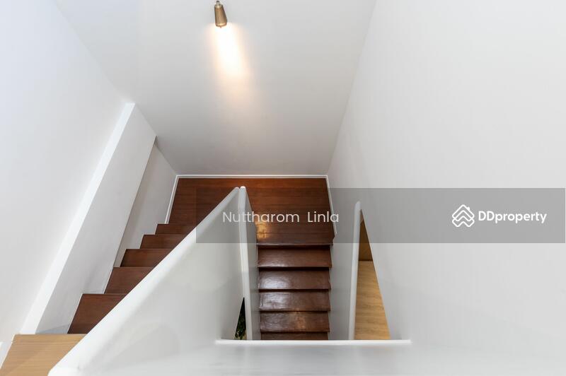 ขาย - 3-Br House near BTS Surasak (2069559), กรุงเทพ