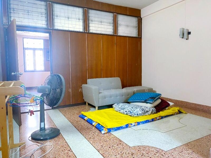 ให้เช่า - ARLพญาไท 599 ม. BTSราชเทวี 599 ม. ประตูน้ำ อาคารพาณิชย์ 4 ชั้น, กรุงเทพ