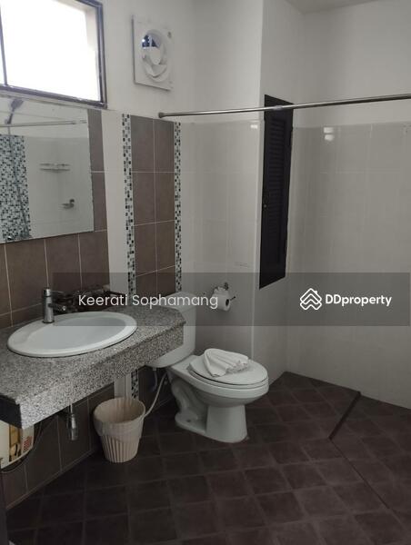 ให้เช่า - โรงแรมบูทีค 12 ห้อง ให้เช่าราคาถูก ในราไวย์, ภูเก็ต