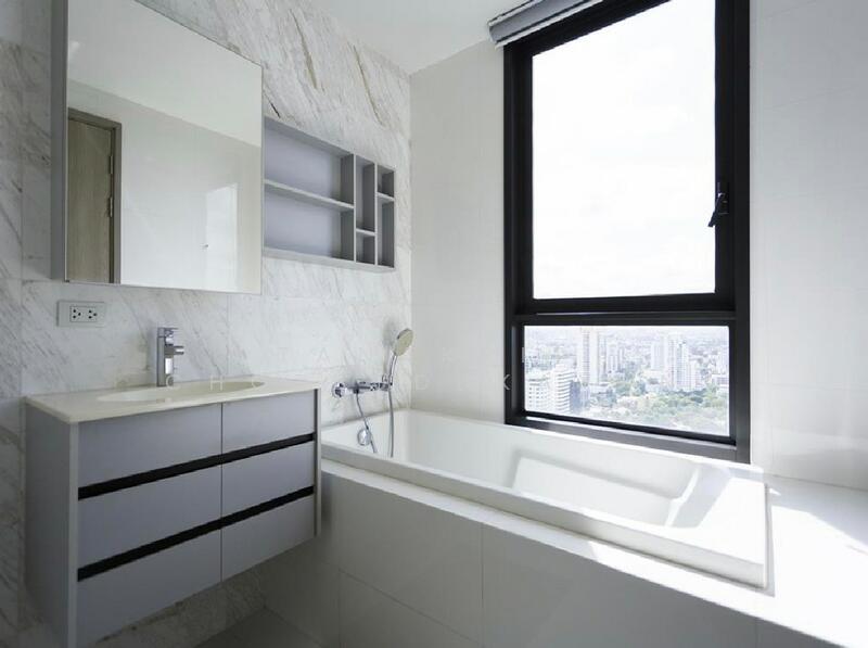 HQ Thonglor by Sansiri, Bangkok, Sukhumvit Road, Khlong Tan Nua, Watthana, Bangkok, 2 Bedrooms, 77 sqm, Condo For Rent, by Tanakrit Chotbuddkayan, 60189059 - DDproperty.com