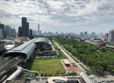 For Rent - Life Asoke, Bangkok