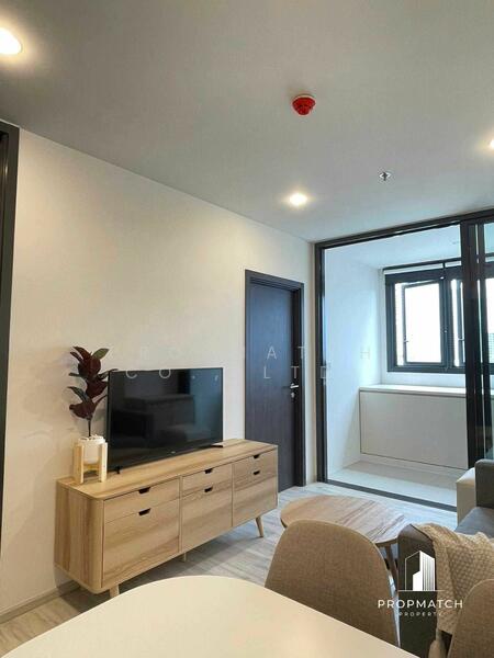 XT Huaikhwang, Bangkok, 244 Ratchadaphisek Road, Huai Khwang, Bangkok, 1 Bedroom, 35 sqm, Condo For Rent, by PROPMATCH CO., LTD., 60189915 - DDproperty.com