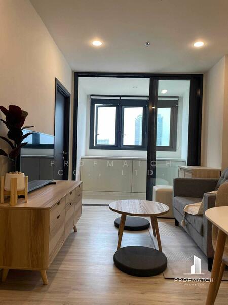 XT Huaikhwang, Bangkok, 244 Ratchadaphisek Road, Huai Khwang, Bangkok, 1 Bedroom, 35 sqm, Condo For Rent, by PROPMATCH CO., LTD., 60189915 - DDproperty.com