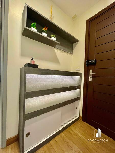 Thru Thonglor, Bangkok, Petchaburi Road, Bang Kapi, Huai Khwang, Bangkok, 2 Bedrooms, 62 sqm, Condo For Rent, by PROPMATCH CO., LTD., 60190134 - DDproperty.com