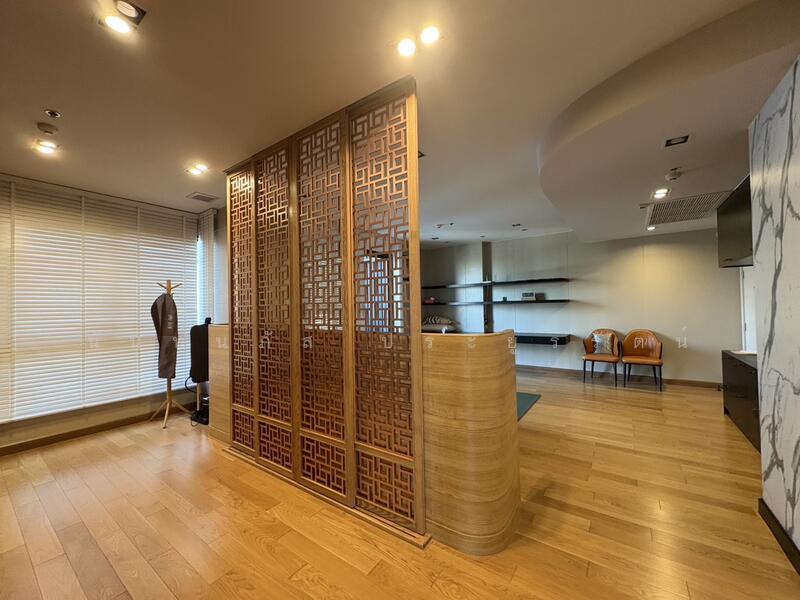 ขาย - HQ Thonglor by Sansiri : เฮชคิว บาย แสนสิริ, กรุงเทพ