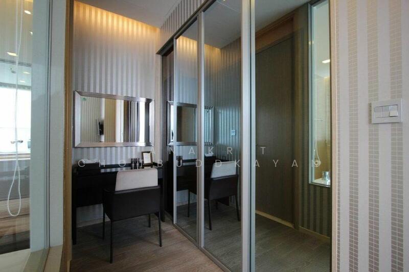The Esse Asoke, Bangkok, 333 Soi Sukhumvit 21, Sukhumvit Road, Khlongtoei Nua, Watthana, Bangkok, 1 Bedroom, 47 sqm, Condo For Rent, by Tanakrit Chotbuddkayan, 60190490 - DDproperty.com