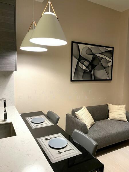 The Esse Asoke, Bangkok, 333 Soi Sukhumvit 21, Sukhumvit Road, Khlongtoei Nua, Watthana, Bangkok, 1 Bedroom, 47 sqm, Condo For Rent, by Tanakrit Chotbuddkayan, 60190490 - DDproperty.com