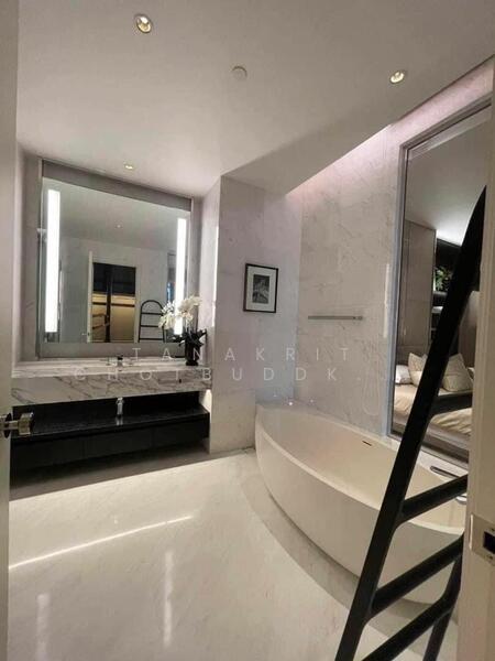 Four Seasons Private Residences, Bangkok, 300 Charoen Krung Road, Yan Nawa, Sathon, Bangkok, 2 Bedrooms, 138 sqm, Condo For Rent, by Tanakrit Chotbuddkayan, 60190502 - DDproperty.com