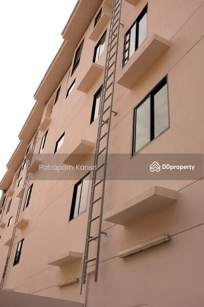 ให้เช่า - 3-Br Townhouse in Bang Phong Phang (1851318), กรุงเทพ