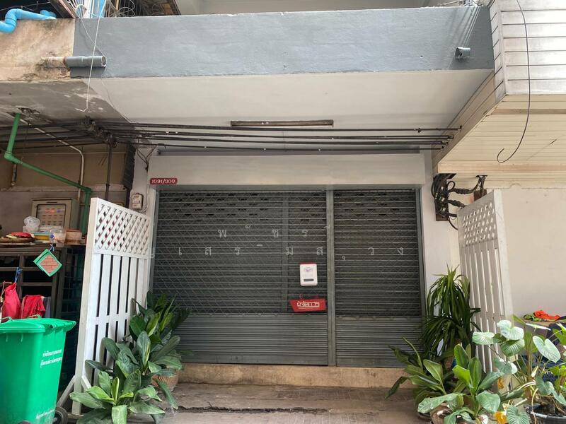 ขาย - ขายอาคารพาณิชย์ 5 ชั้น ถนนเพชรบุรีตัดใหม่ ซ.35., กรุงเทพ