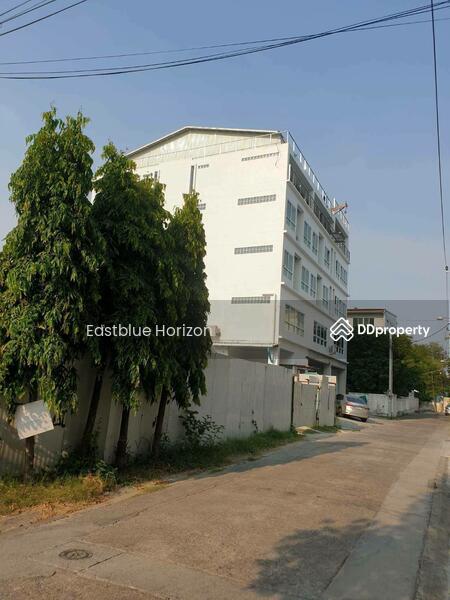 ให้เช่า - Shophouse area sukhumvit, กรุงเทพ