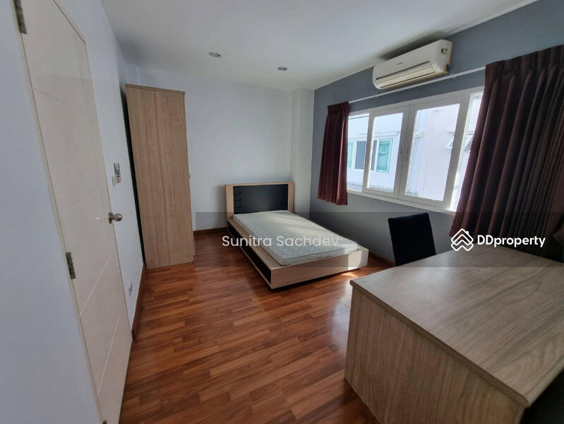 For Rent - The Exclusive Pattanakarn 44, Bangkok