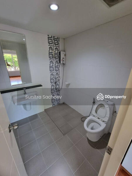 For Rent - The Exclusive Pattanakarn 44, Bangkok