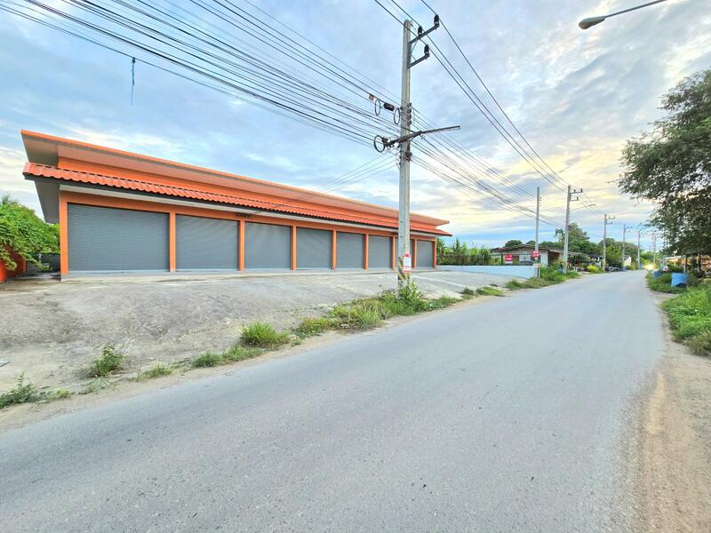 ขาย - ห้องแถวสระกะเทียม นครปฐม, นครปฐม