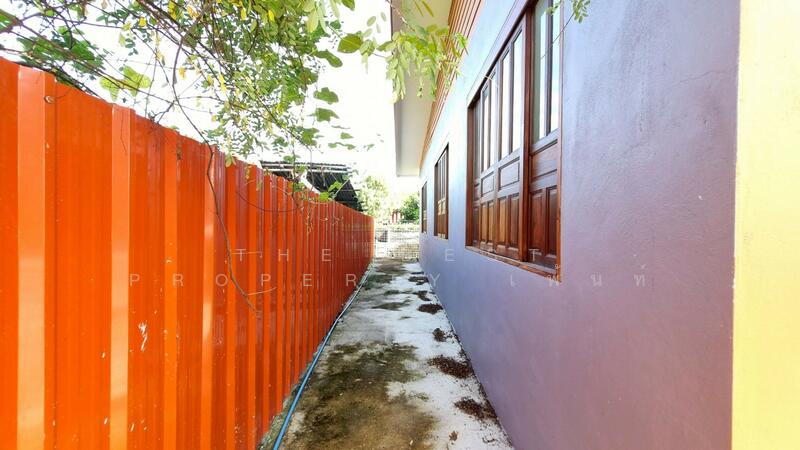 ขาย - ห้องแถวสระกะเทียม นครปฐม, นครปฐม