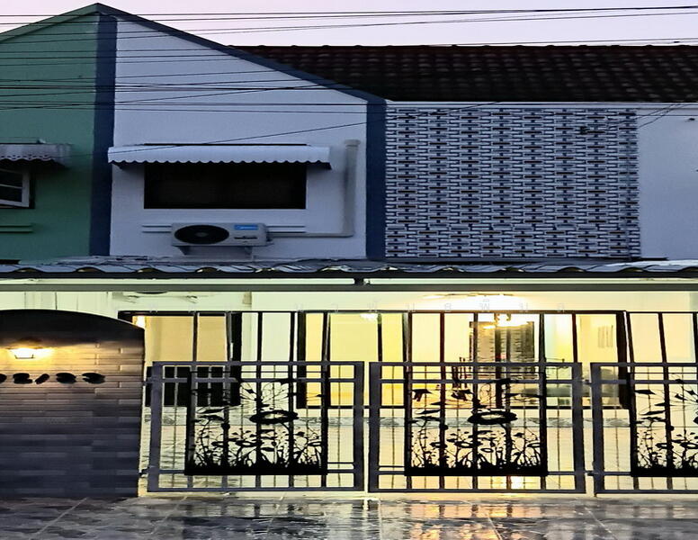 ขาย - Rattanawadi Village หมู่บ้านรัตนาวดี, นนทบุรี