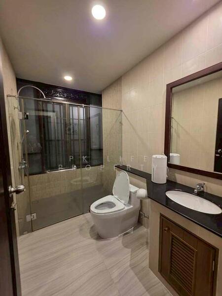 ให้เช่า - 9R0708 House with Jacuzzi 2 bedroom 3 bathroom 85,000/month at wichit have fully furnished, ภูเก็ต