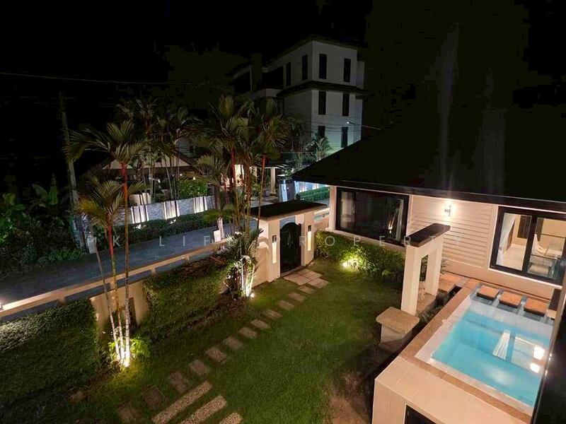 ให้เช่า - 9R0708 House with Jacuzzi 2 bedroom 3 bathroom 85,000/month at wichit have fully furnished, ภูเก็ต