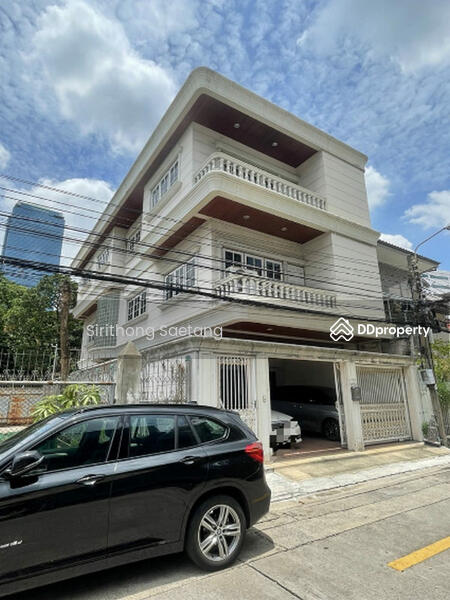 ขาย - ขายบ้านเดี่ยวรัชดา 3 ชั้น 39 ตารางวา 4 นอน 3 น้ำ รัชดาภิเษก ซอย 3 ห้วยขวาง ดินแดง ใกล้ MRT พระราม 9, กรุงเทพ
