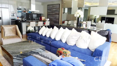 ขาย - Quattro by Sansiri : ควอทโทร บาย แสนสิริ, กรุงเทพ