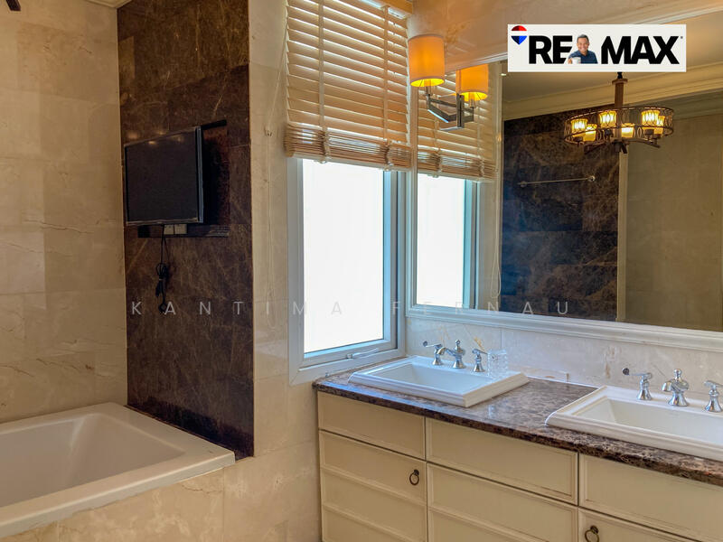 For Rent - house with private swiming pool sukhumvit 69 - 71BTS Phrakanong, Bangkok
