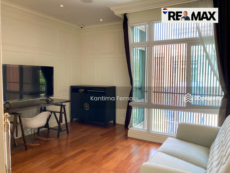 For Rent - house with private swiming pool sukhumvit 69 - 71BTS Phrakanong, Bangkok