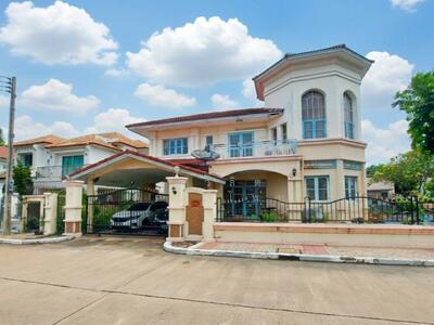 ขาย - ขาย บ้านเดี่ยว ใกล้ ม.ธรรมศาสตร์ รังสิต กฤษดา แกรนด์ พาร์ค พหลโยธิน – รังสิต หลังมุม 125 ตารางวา, ปทุมธานี