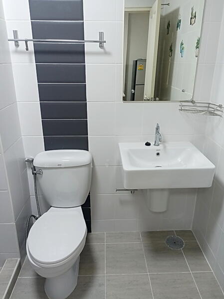 ห้องน้ำ - Bathroom