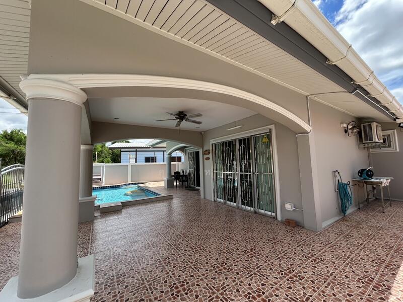 ทำเงินปีละเกือบ 300,000 บาท !!ขายพลูวิลล่า 1 ชั้น นอร์เวย์ ไวกิ้ง วิลเลจ รีสอร์ต หนองปรือ ชลบุรี, ชลบุรี, บางละมุง, บางละมุง, ชลบุรี, 150 ตร.ม., บ้านเดี่ยว ขาย, โดย คุณหมู, 60193704 - DDproperty.com