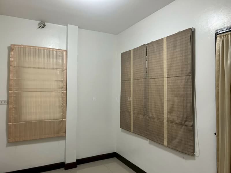 ปล่อยเช่า บ้านเดี่ยว2ชั้นหลังมุม มบ.กฤษดานคร10, นนทบุรี, เสาธงหิน, บางใหญ่, นนทบุรี, 450 ตร.ม., บ้านเดี่ยว ให้เช่า, โดย K.ปุ้ม, 60193792 - DDproperty.com