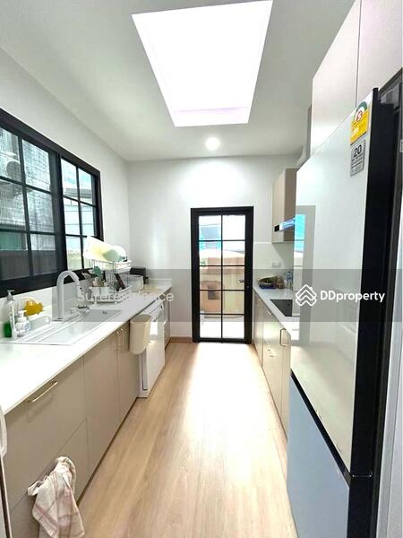 For Rent - Baan Klang Muang Classe Ratchayothin, Bangkok
