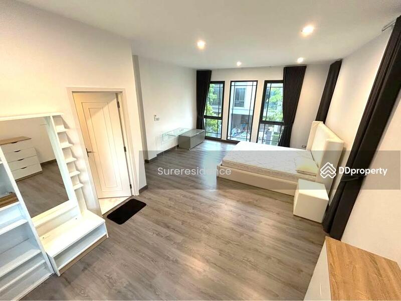 For Rent - Baan Klang Muang Classe Ratchayothin, Bangkok