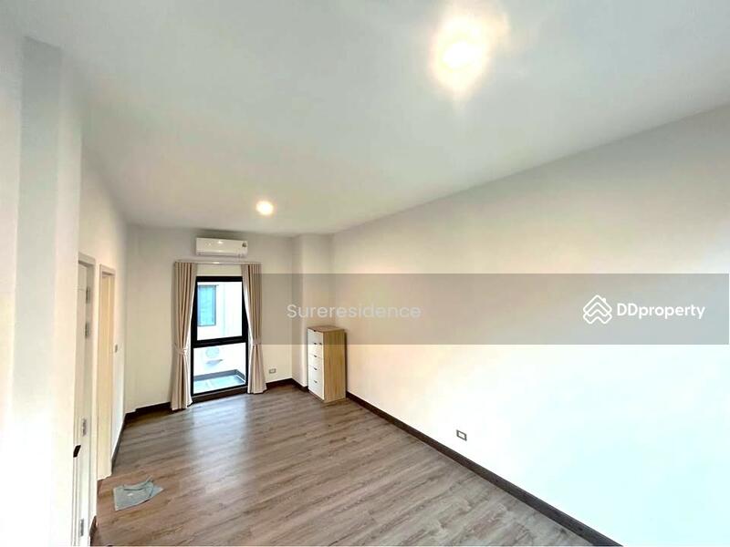 For Rent - Baan Klang Muang Classe Ratchayothin, Bangkok