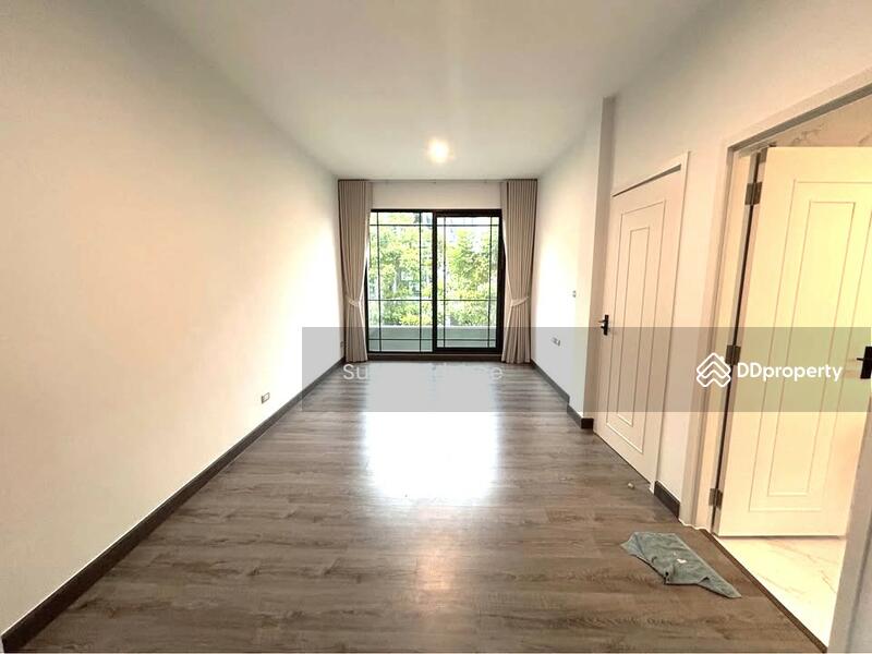 For Rent - Baan Klang Muang Classe Ratchayothin, Bangkok