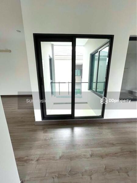 For Rent - Baan Klang Muang Classe Ratchayothin, Bangkok
