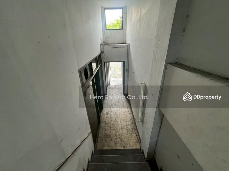 For Rent - For Rent Bangkok Shophouse Sukhumvit BTS Bang Chak BRE23046, Bangkok