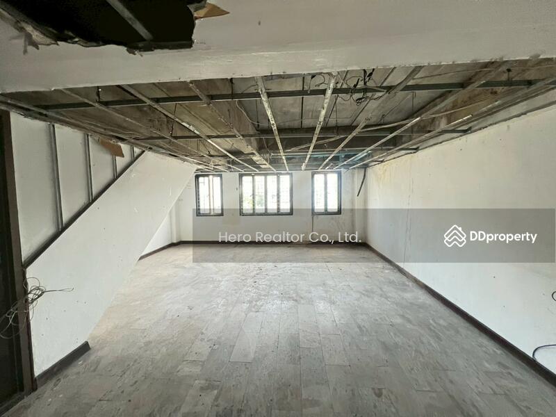 For Rent - For Rent Bangkok Shophouse Sukhumvit BTS Bang Chak BRE23046, Bangkok