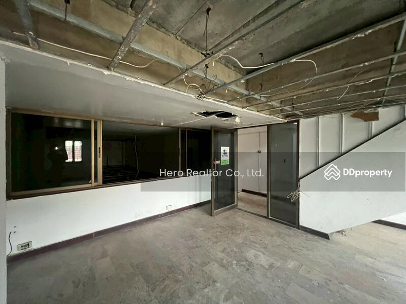 For Rent - For Rent Bangkok Shophouse Sukhumvit BTS Bang Chak BRE23046, Bangkok