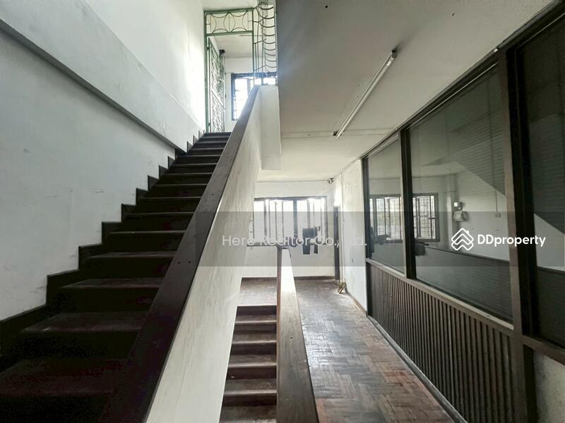 For Rent - For Rent Bangkok Shophouse Sukhumvit BTS Bang Chak BRE23046, Bangkok