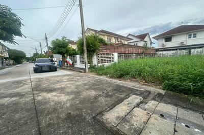 ขาย - ขายที่ดิน 61ตร.วา คู้บอน 27 รามอินทรา สุขาภิบาล 5 ชวนชื่น อารีนา แปลงริม, กรุงเทพ