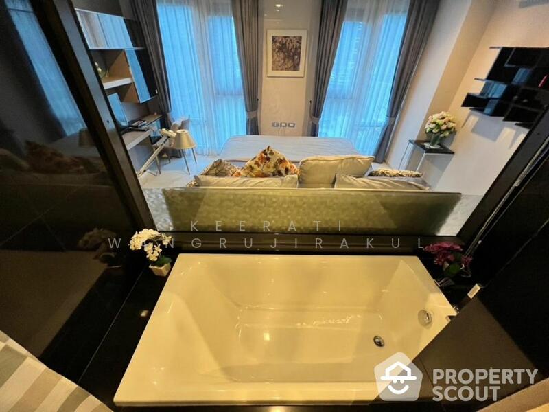 Rhythm Sukhumvit 36-38, Bangkok, 55 Soi Sukhumvit 36, Sukhumvit Road, Phra Kanong, Khlong Toei, Bangkok, 1 Bedroom, 50 sqm, Condo For Sale, by Keerati Wangrujirakul, 60194260 - DDproperty.com