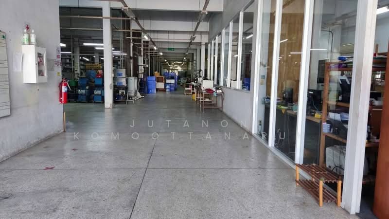 ขาย - ขายโรงงานพร้อมที่ดินขนาด 2 ไร่ 3 งาน 47 ตร.ว. ย่านนิคมอุตสาหกรรมลาดกระบัง ทำเลดี เดินทางสะดวก, กรุงเทพ